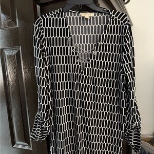 2 Chic Michael Kors Blouses
